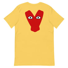 Load image into Gallery viewer, Red Kiteboard Heart - T-shirts - KitesurfingOfficial
